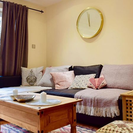 Stylish And Homely 4 Bedroom Home In East London Londres Exterior foto