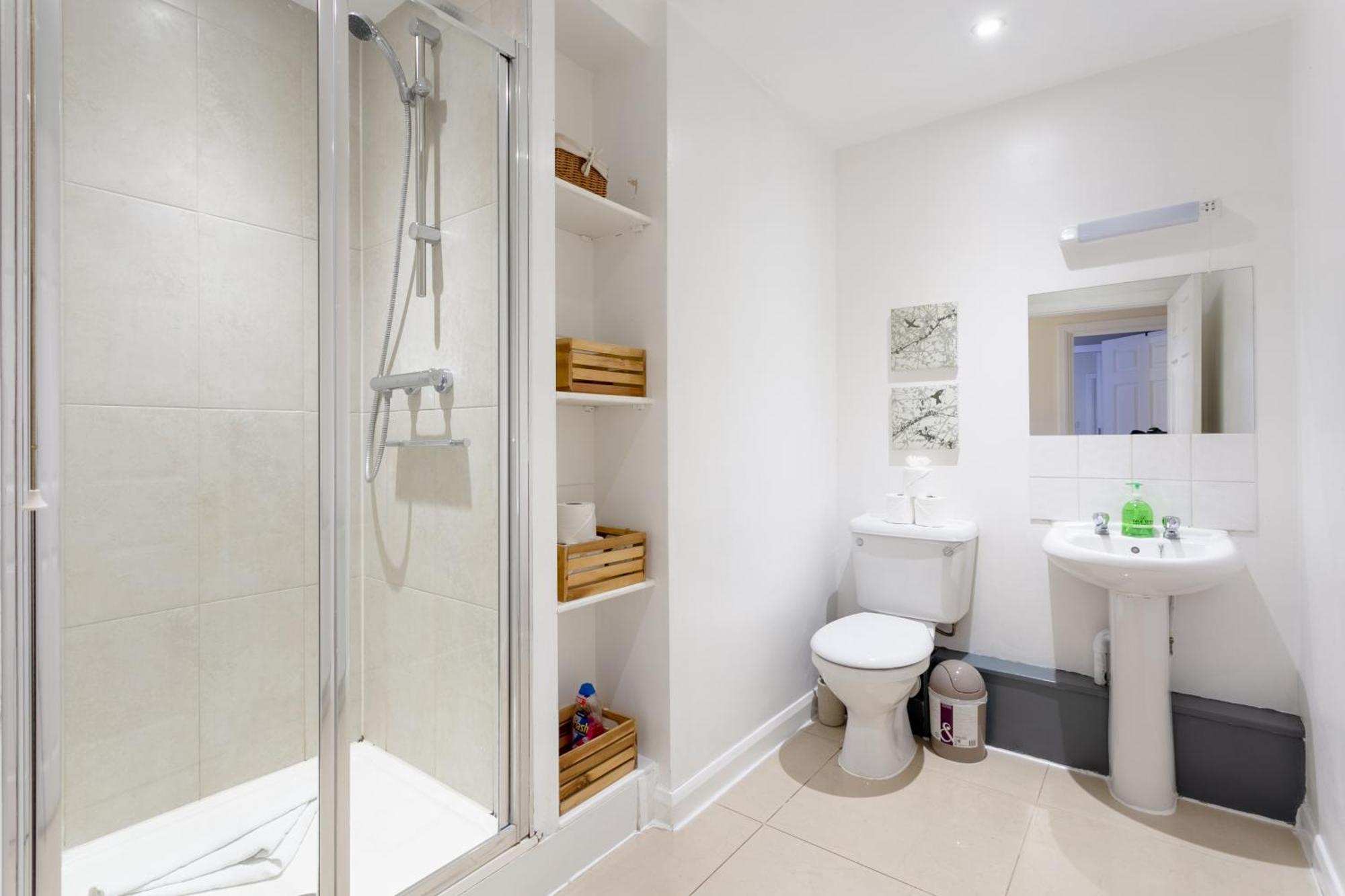Stylish And Homely 4 Bedroom Home In East London Londres Exterior foto